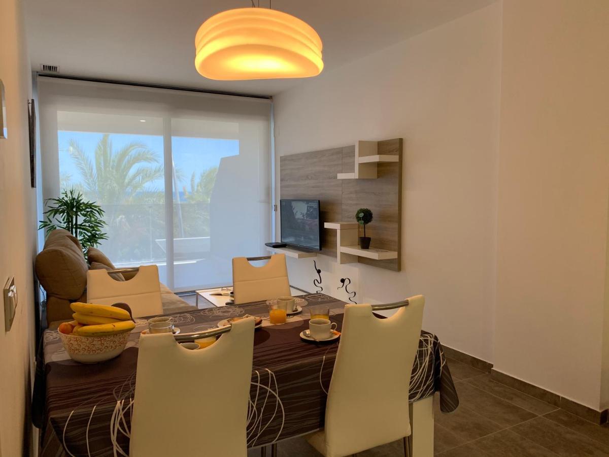 Apartamento De Lujo En Primera Linea De Playa Benidorm Dış mekan fotoğraf