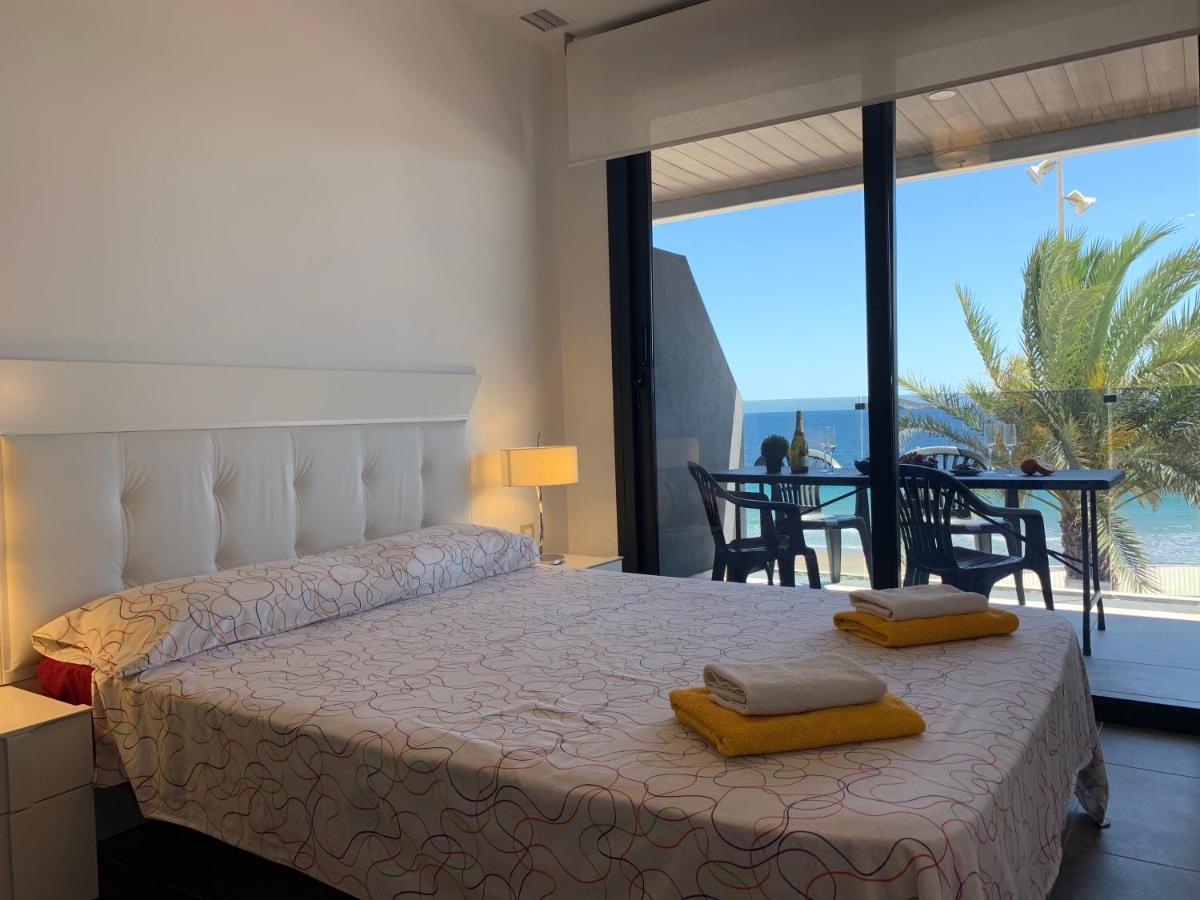 Apartamento De Lujo En Primera Linea De Playa Benidorm Dış mekan fotoğraf