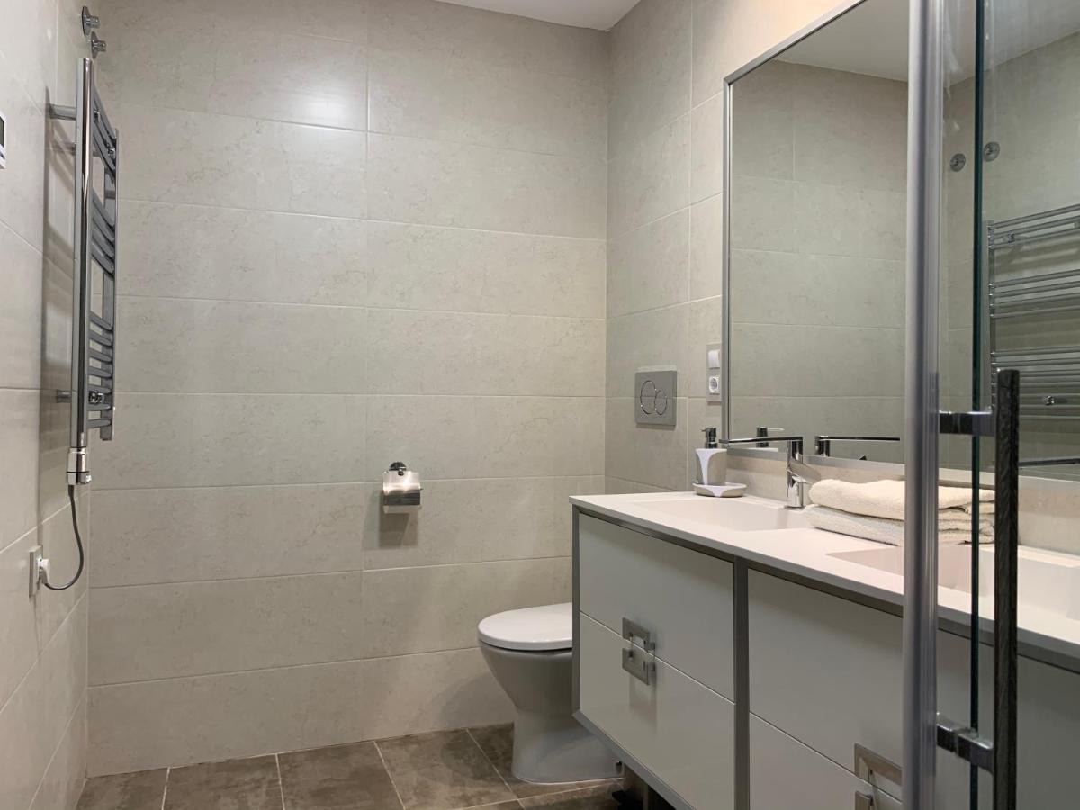 Apartamento De Lujo En Primera Linea De Playa Benidorm Dış mekan fotoğraf